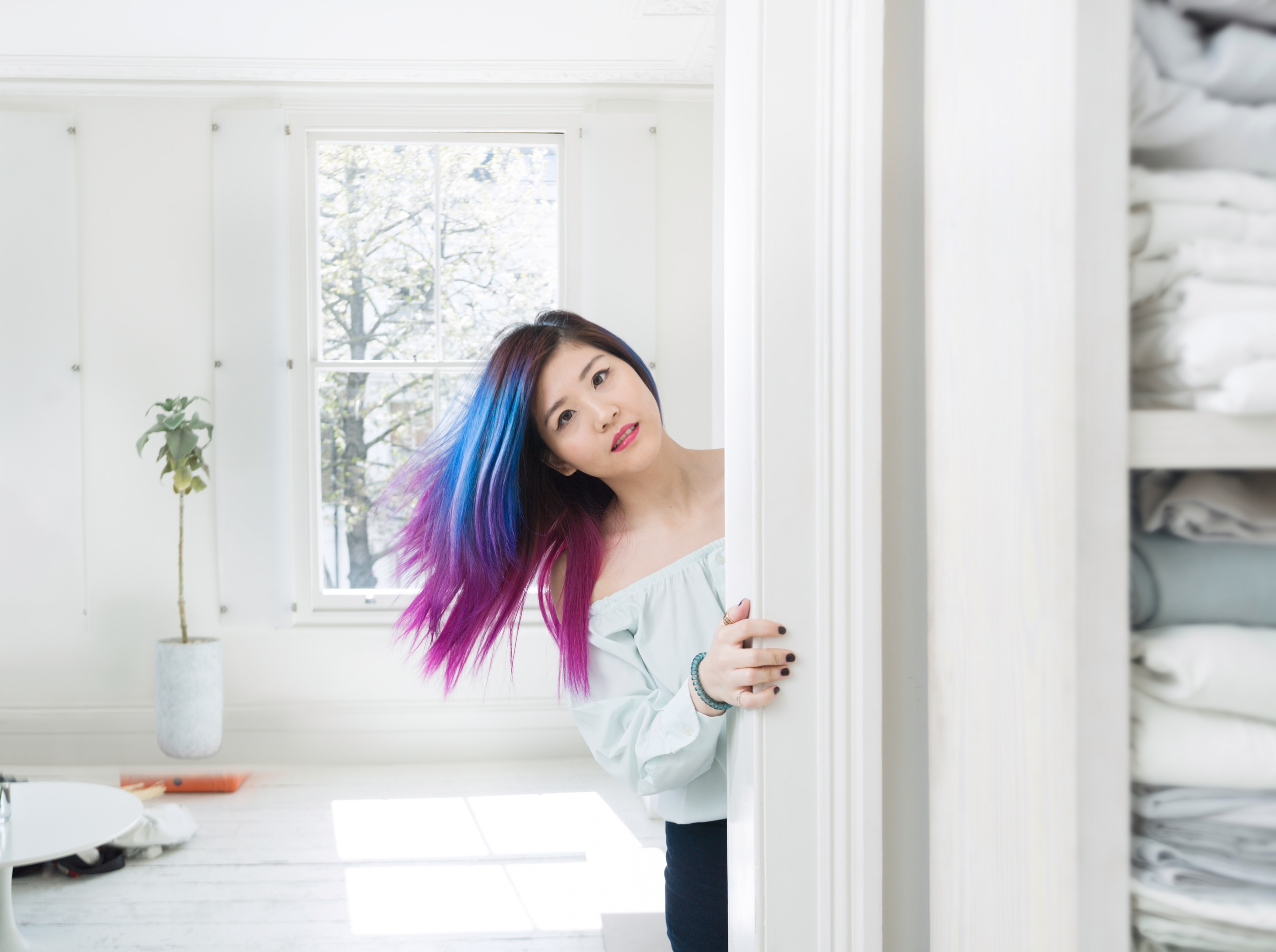 Dove 6 reasons to try our 1-minute Serum + Conditioner hero image