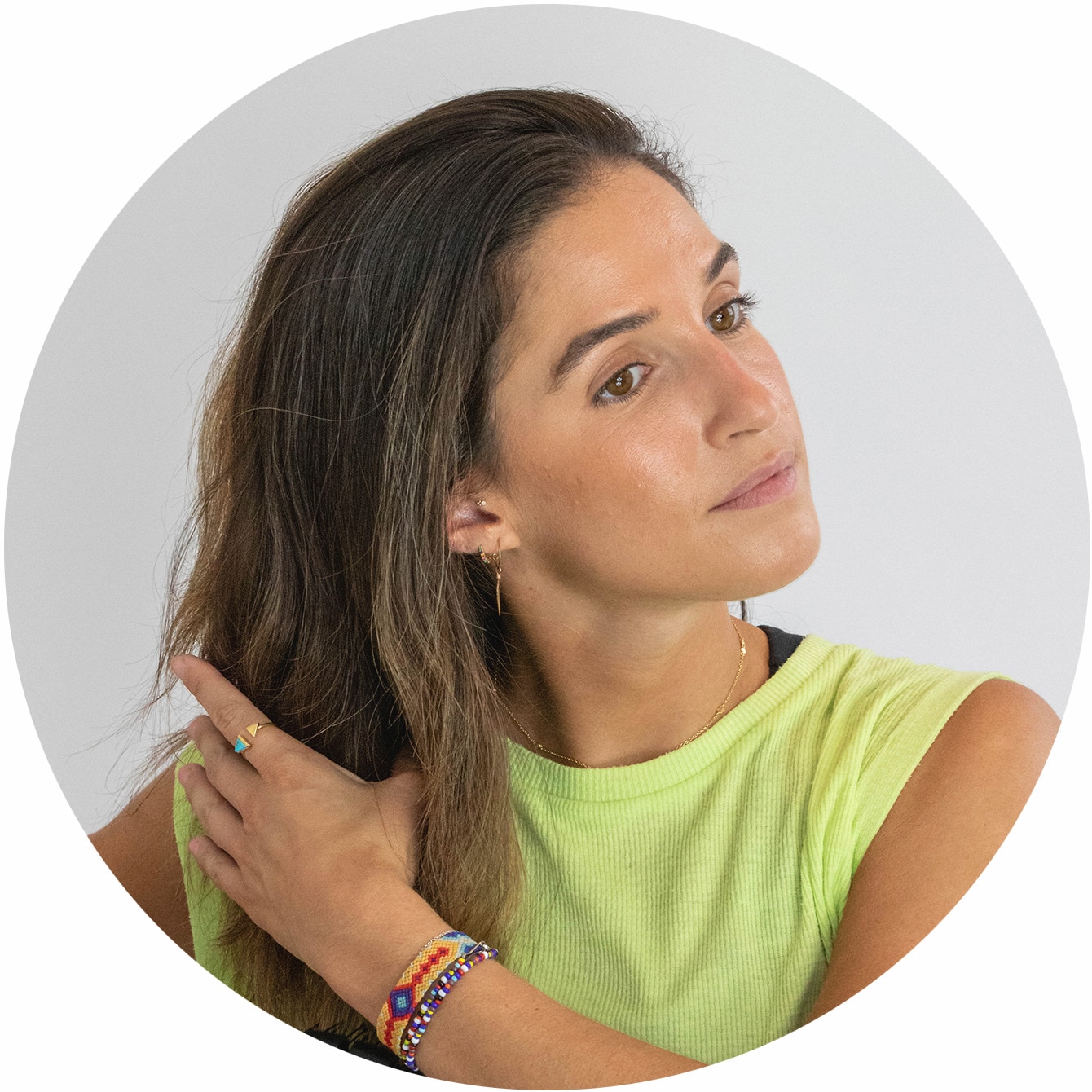 What does dry shampoo do?