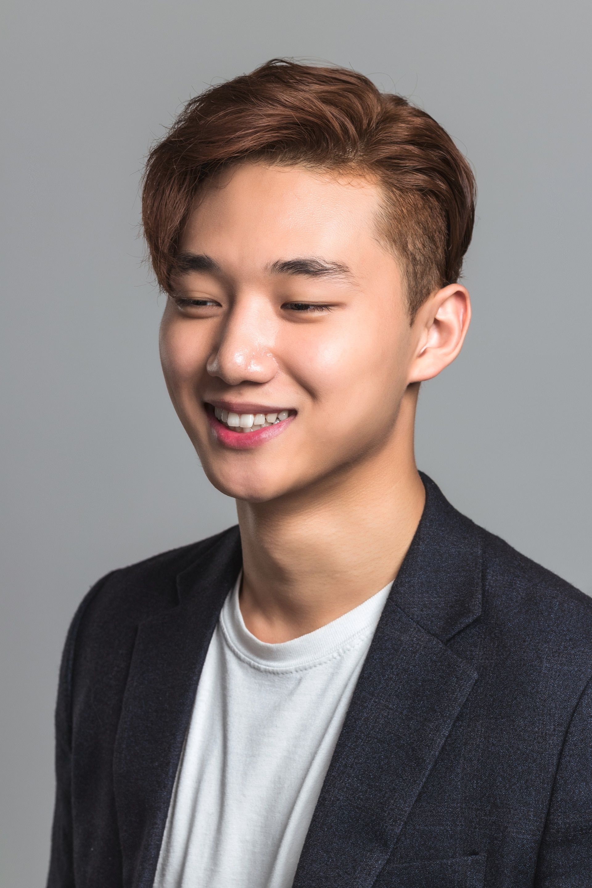 ทรง ผม ทอม