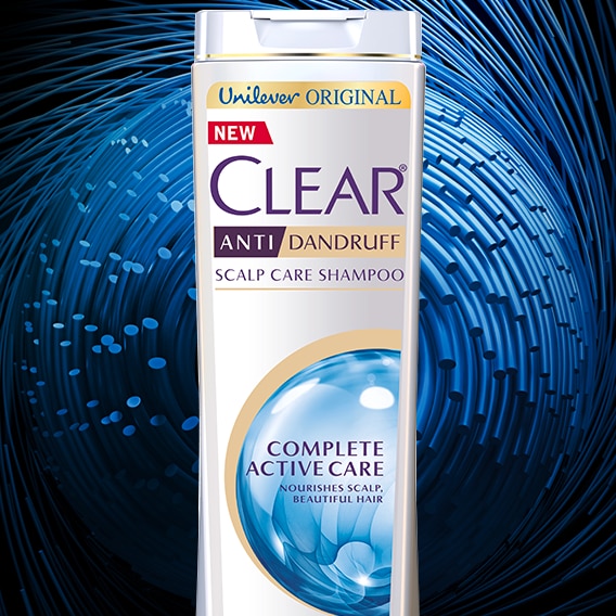 Front of shampoo pack Clear Complete Active Care Shampoo 350ml