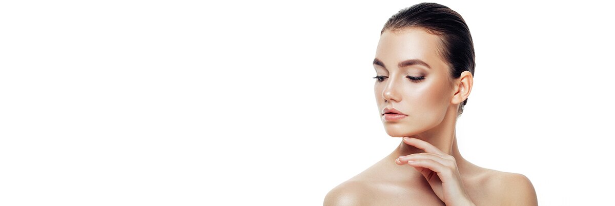 ¿Sabías que la piel seca te puede hacer lucir mayor?