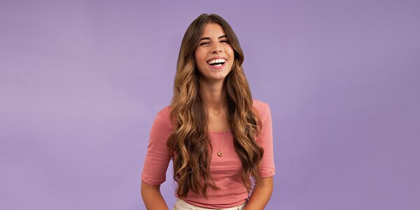 Je haar krullen met en zonder hitte | Andrelon