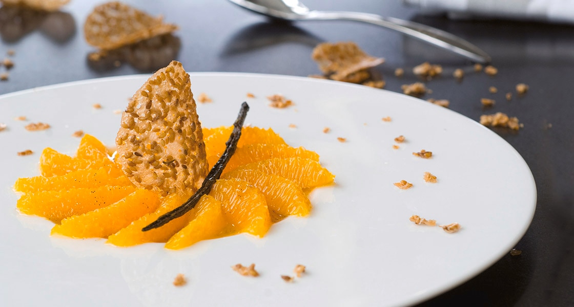 Sesame Snaps with Spiced Orange and Sauternes White Wine Vinegar Dip 30 MINS  recipe