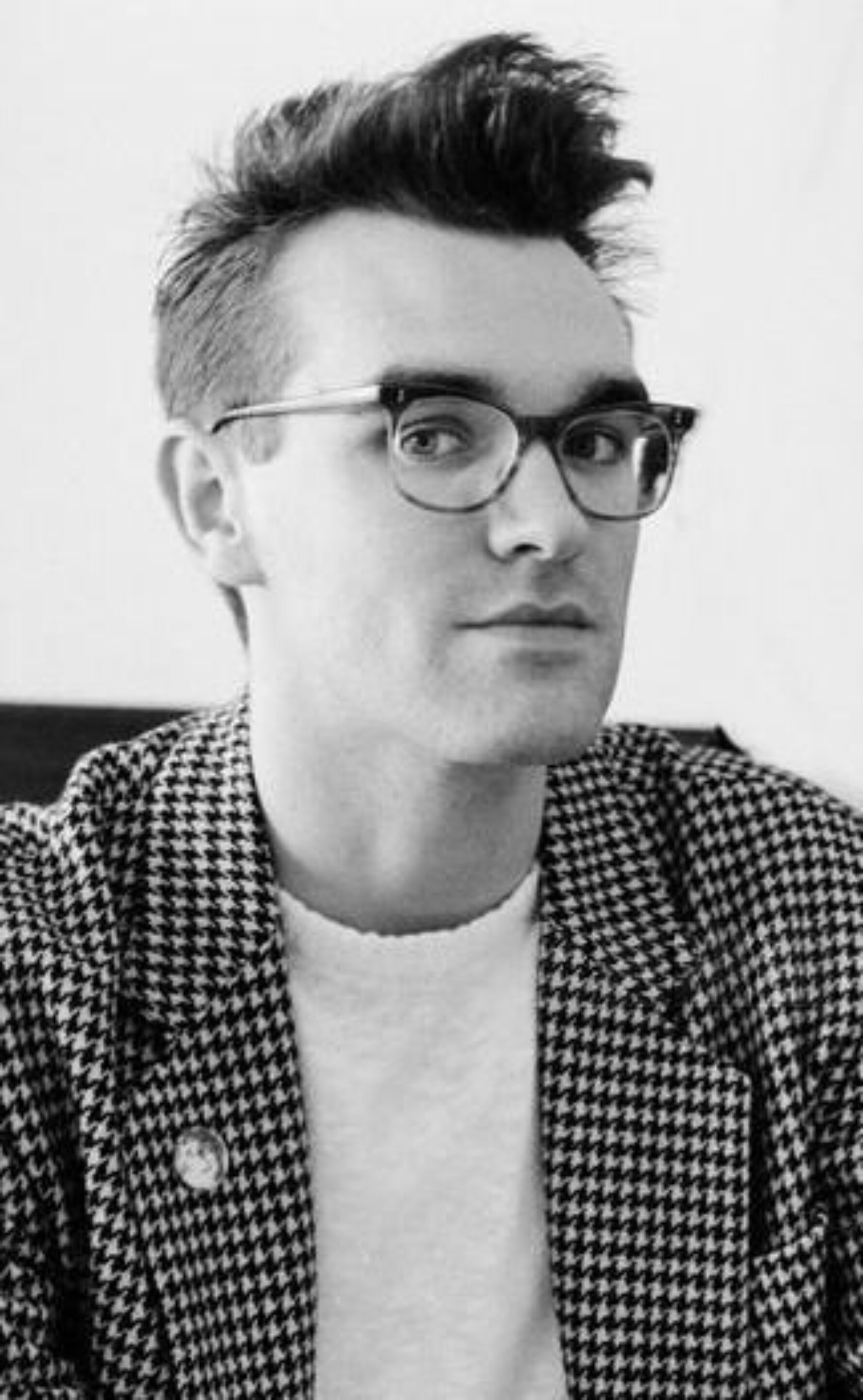 Morrissey 2 jari pendek