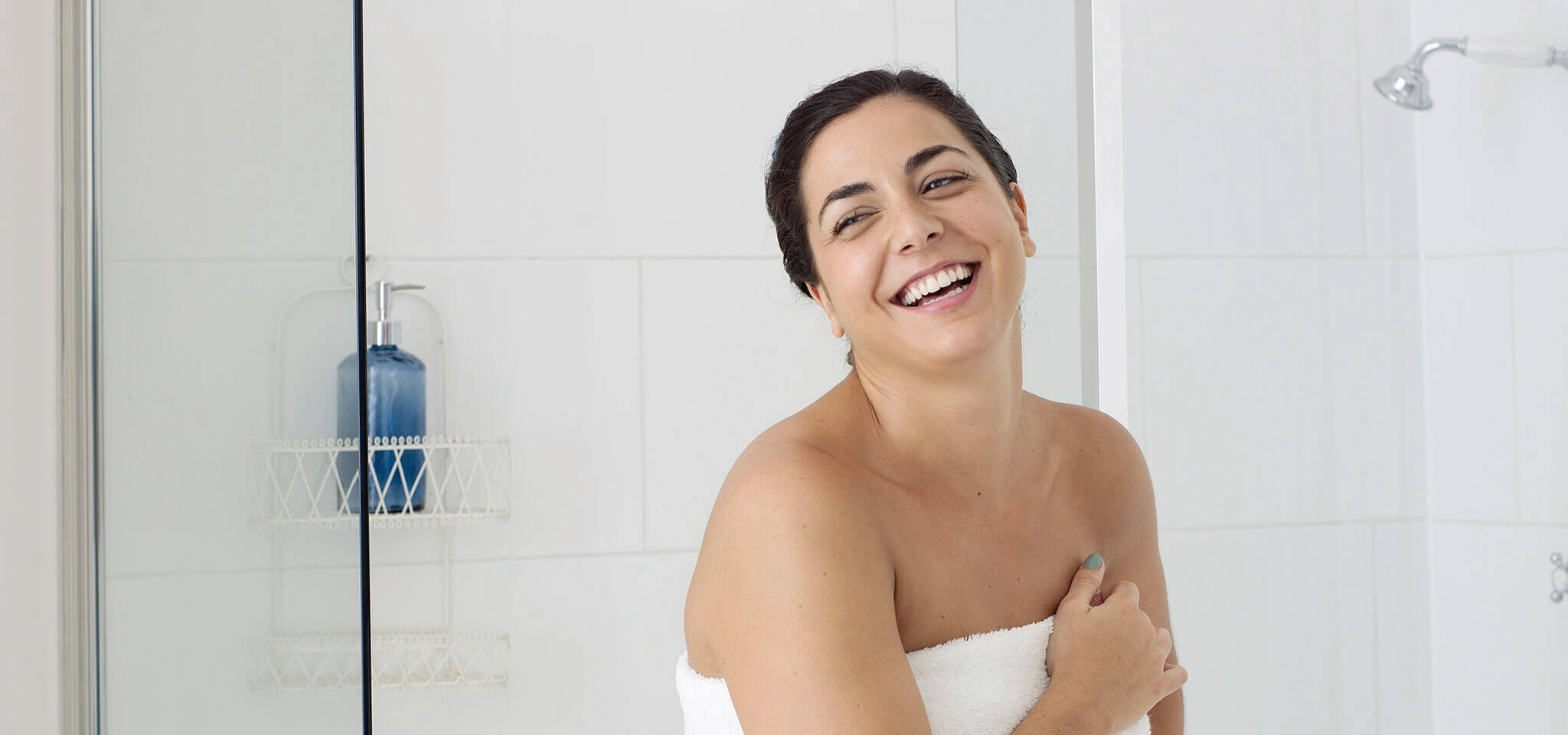 De voordelen van 's ochtends wassen of douchen voor het slapengaan