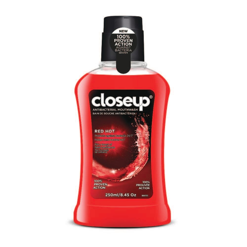 Closeup® Antibacterial Mouthwash Red Hot 250ml