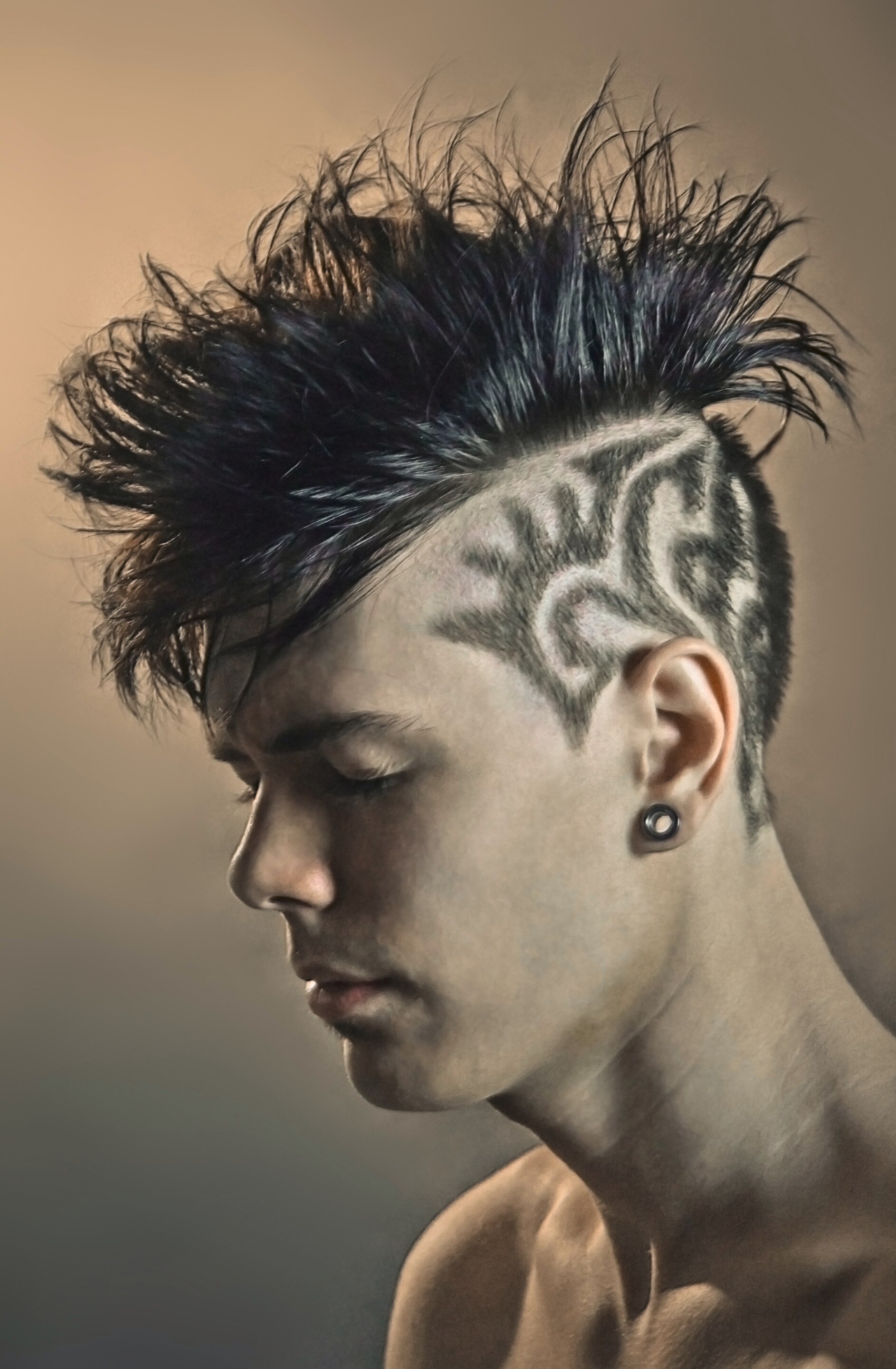 	pria dengan garis rambut