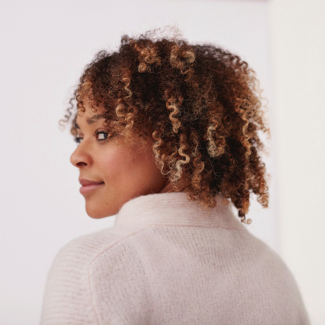 Shakia, 28