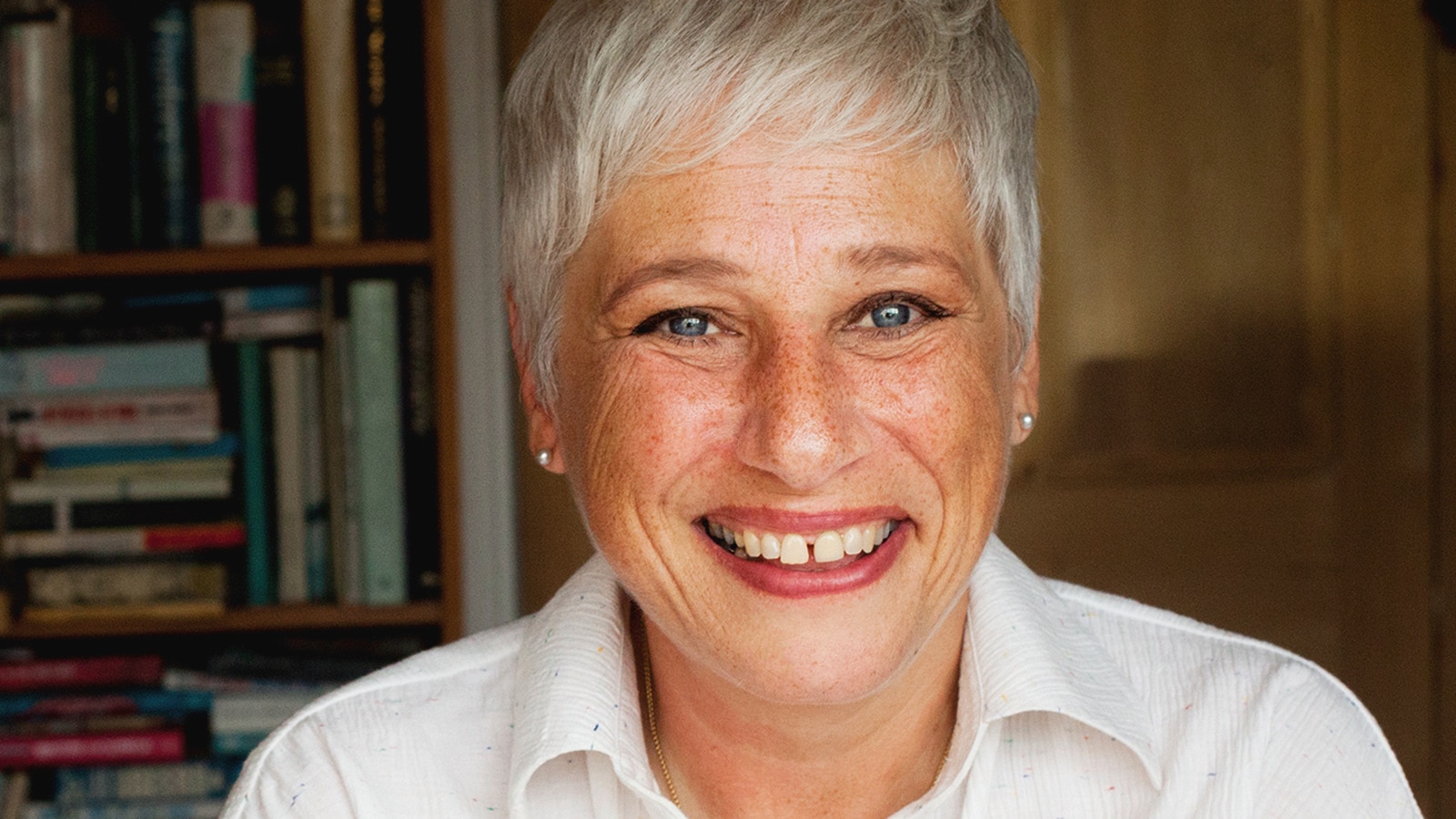 Diastème : d’où viennent les dents du bonheur ?