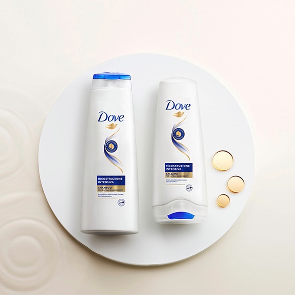Trova la tua routine quotidiana per la cura dei capelli.