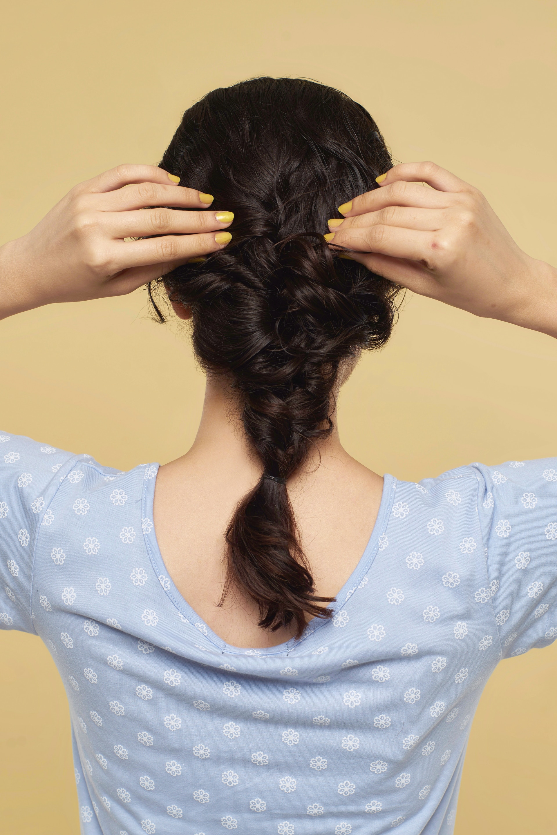 Gaya rambut ini cocok untuk pemilik rambut keriting. (Foto: Hariono Halim)