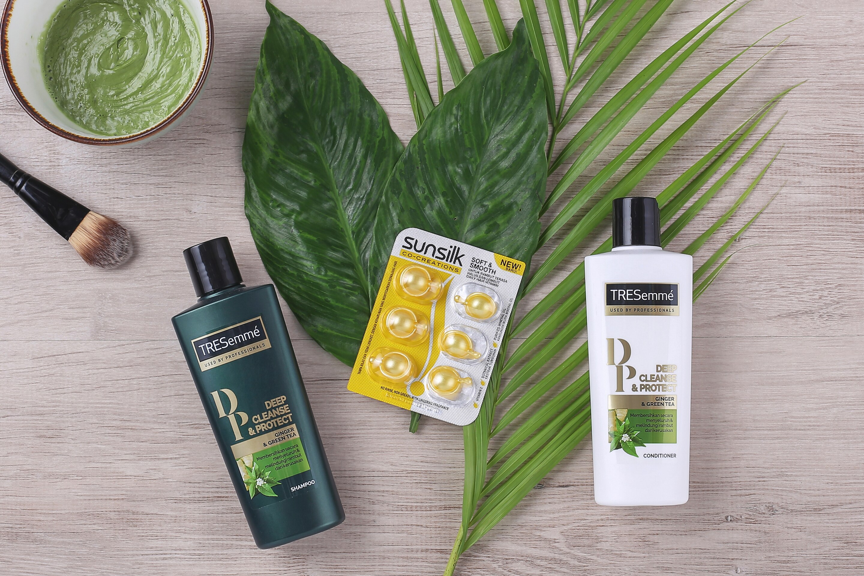 TRESemme Deep Cleanse &amp; Protect Shampoo dan Conditioner