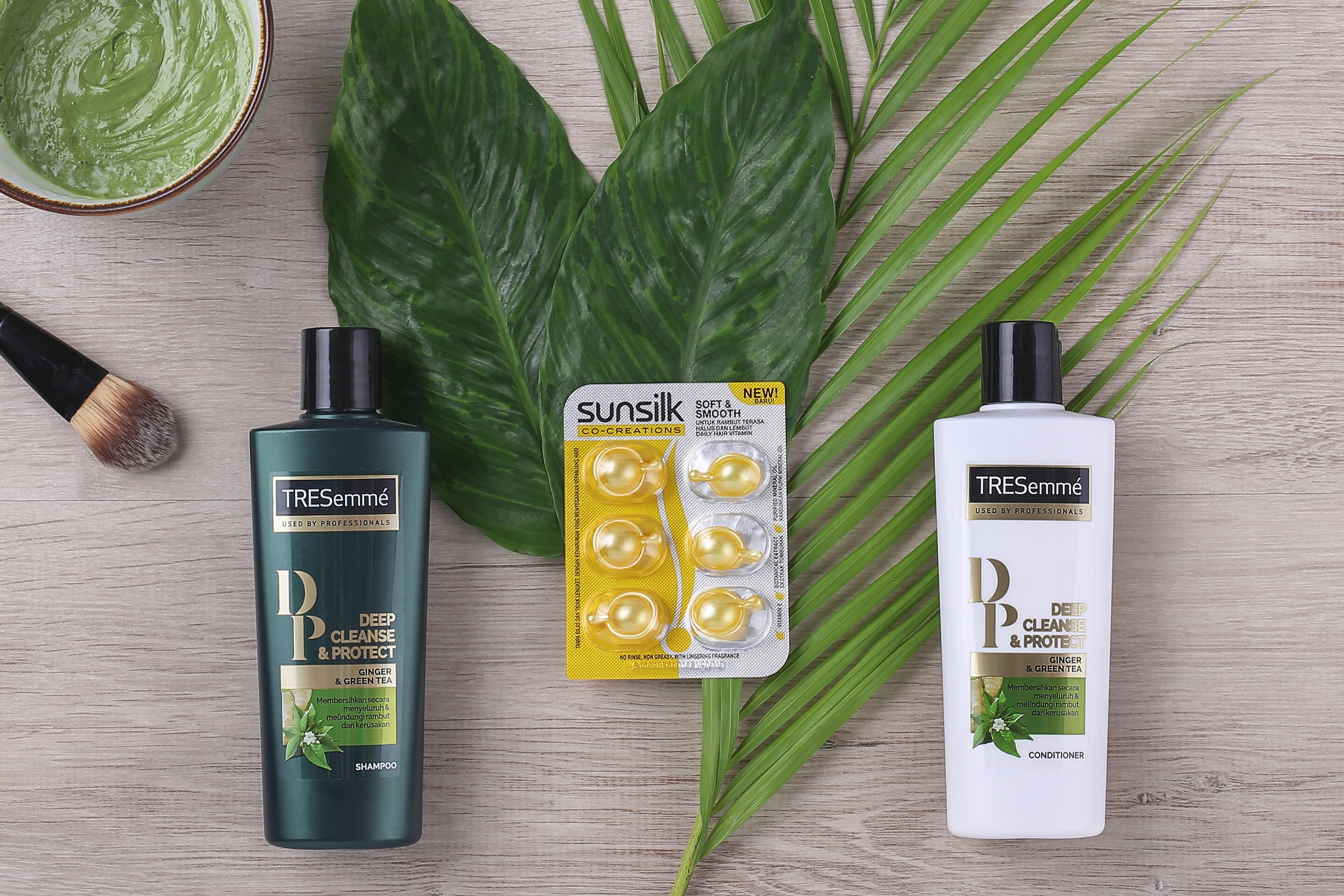 Shampoo dan conditioner TRESemme, serta vitamin rambut Sunsilk