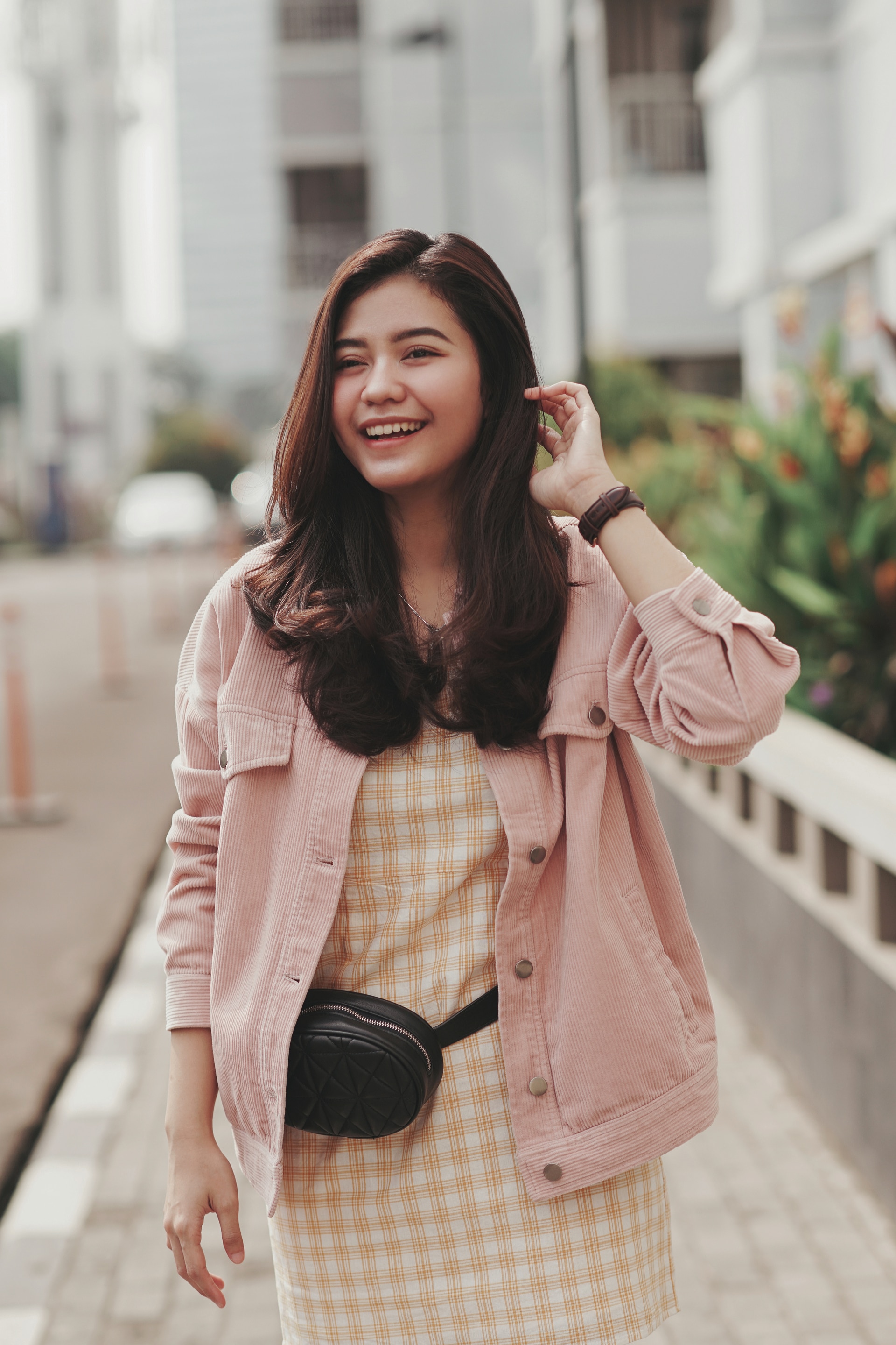 Terkadang hal sederhana seperti aksen wavy bisa menyegarkan penampilan lho! (Foto: Hariono Halim)