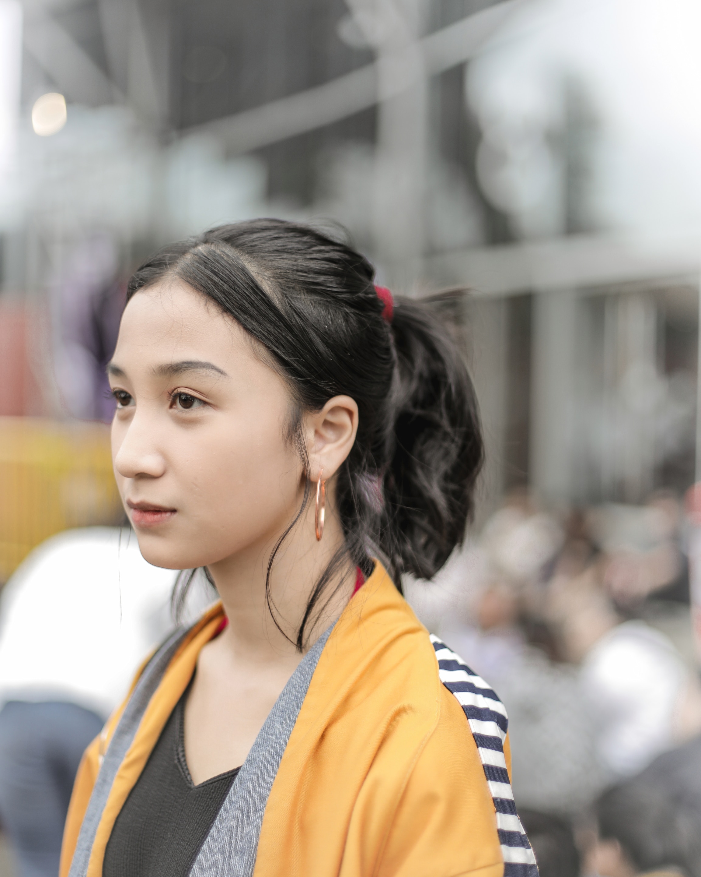 #JakartaStreetStyle: 8 Inspirasi model rambut untuk nonton konser musik