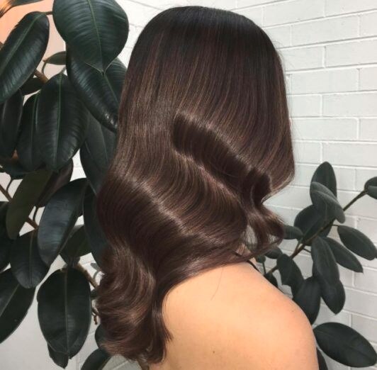 Wow! 8 Warna Rambut Cokelat Paling Stunning di Tahun 2021
