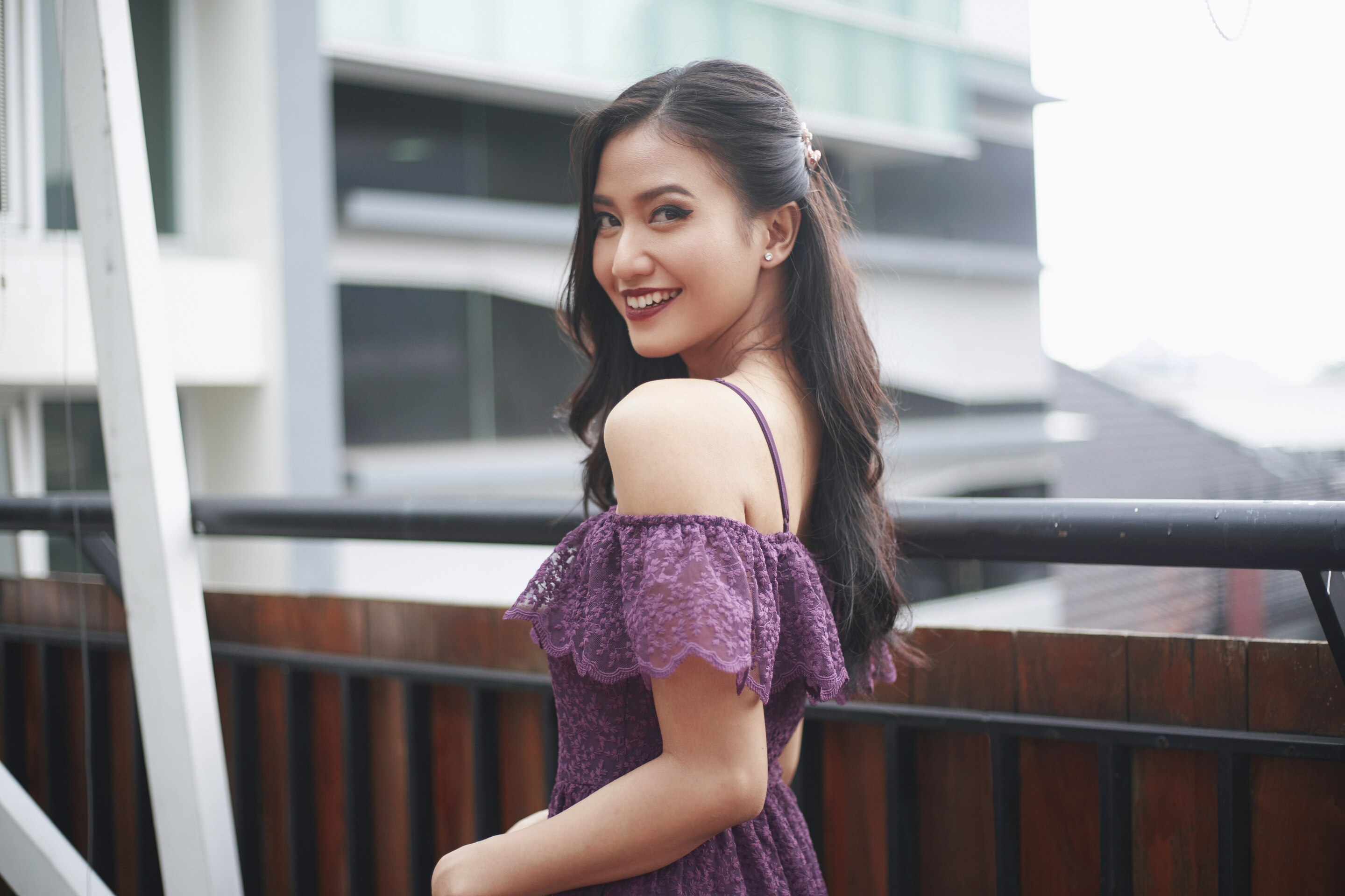 5 Tips Rambut Keriting Spiral yang Kece dan Anti Gagal