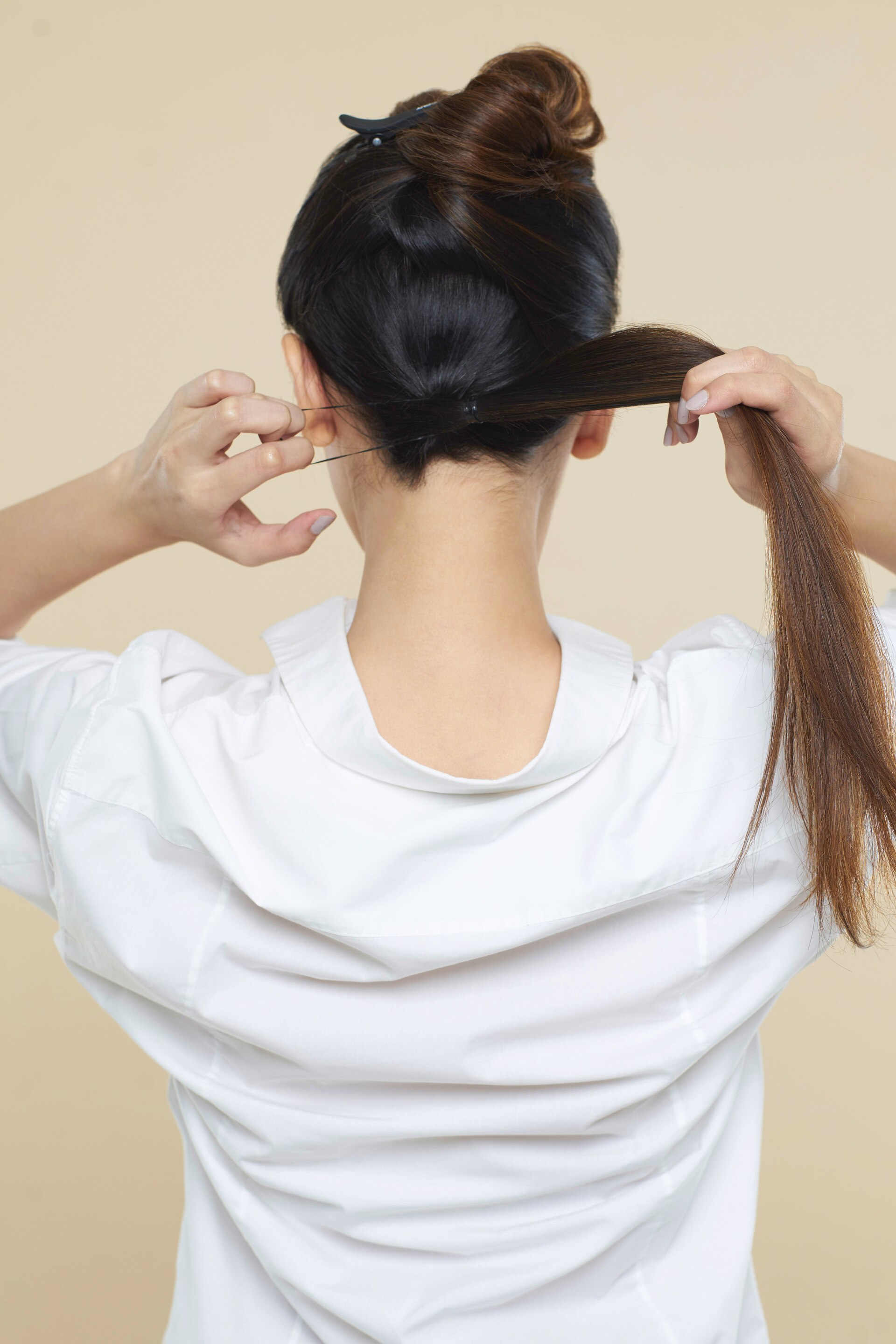 วิธีมัดผมหางม้าต่ำออกงาน