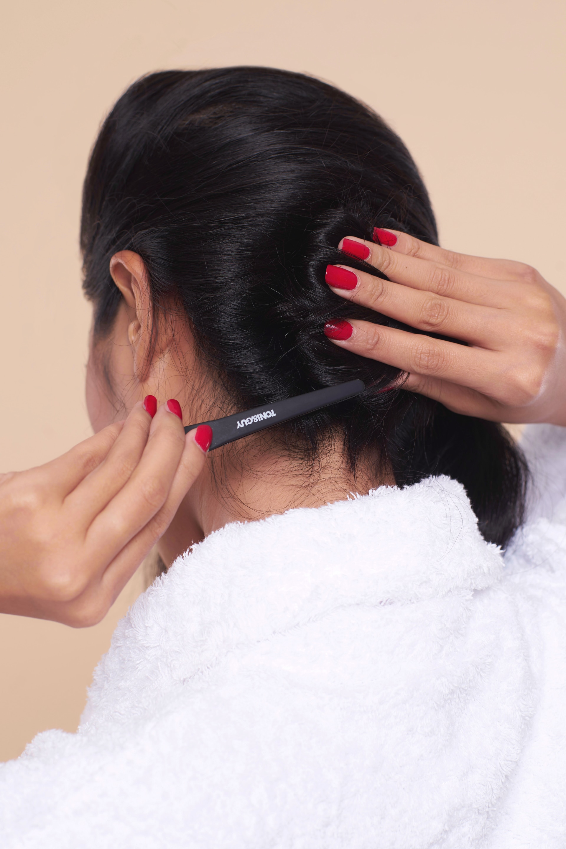 Step 5 - sanggul pengantin batak.