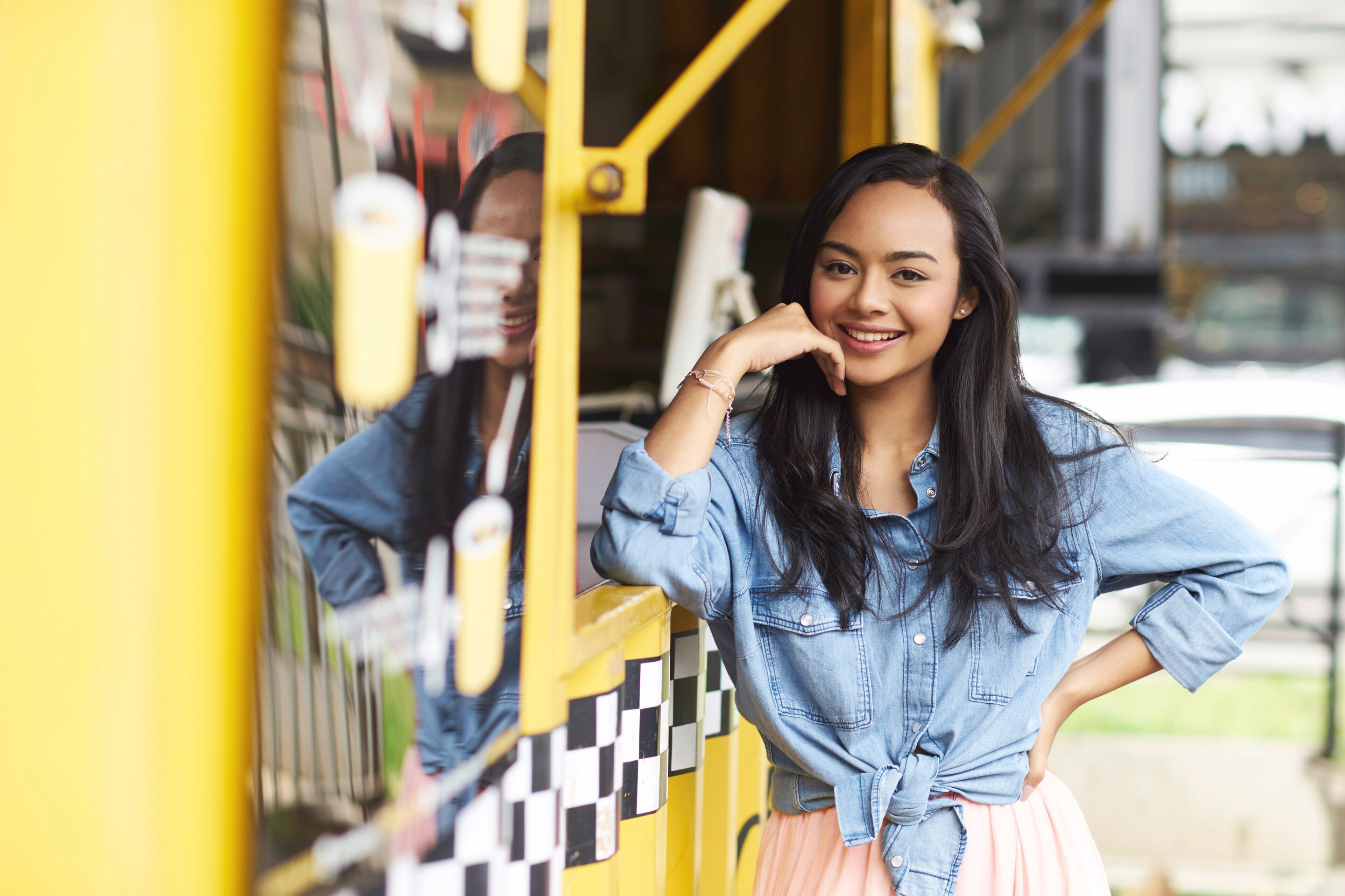13 Cara Mengeriting Rambut Tanpa Catokan, Mudah dan Murah!