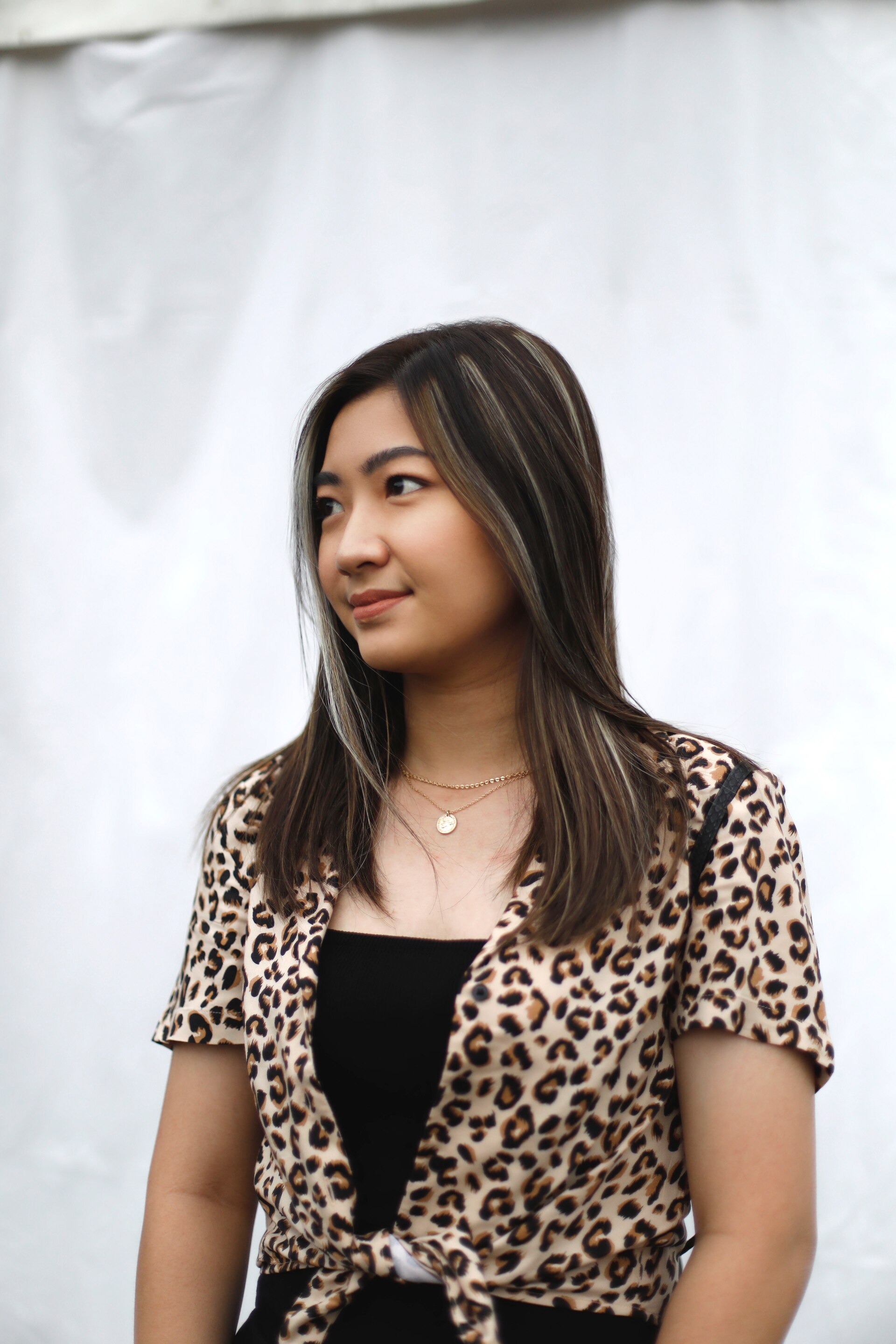 Pilih highlight abu-abu. (Foto: Natasha Estelle)