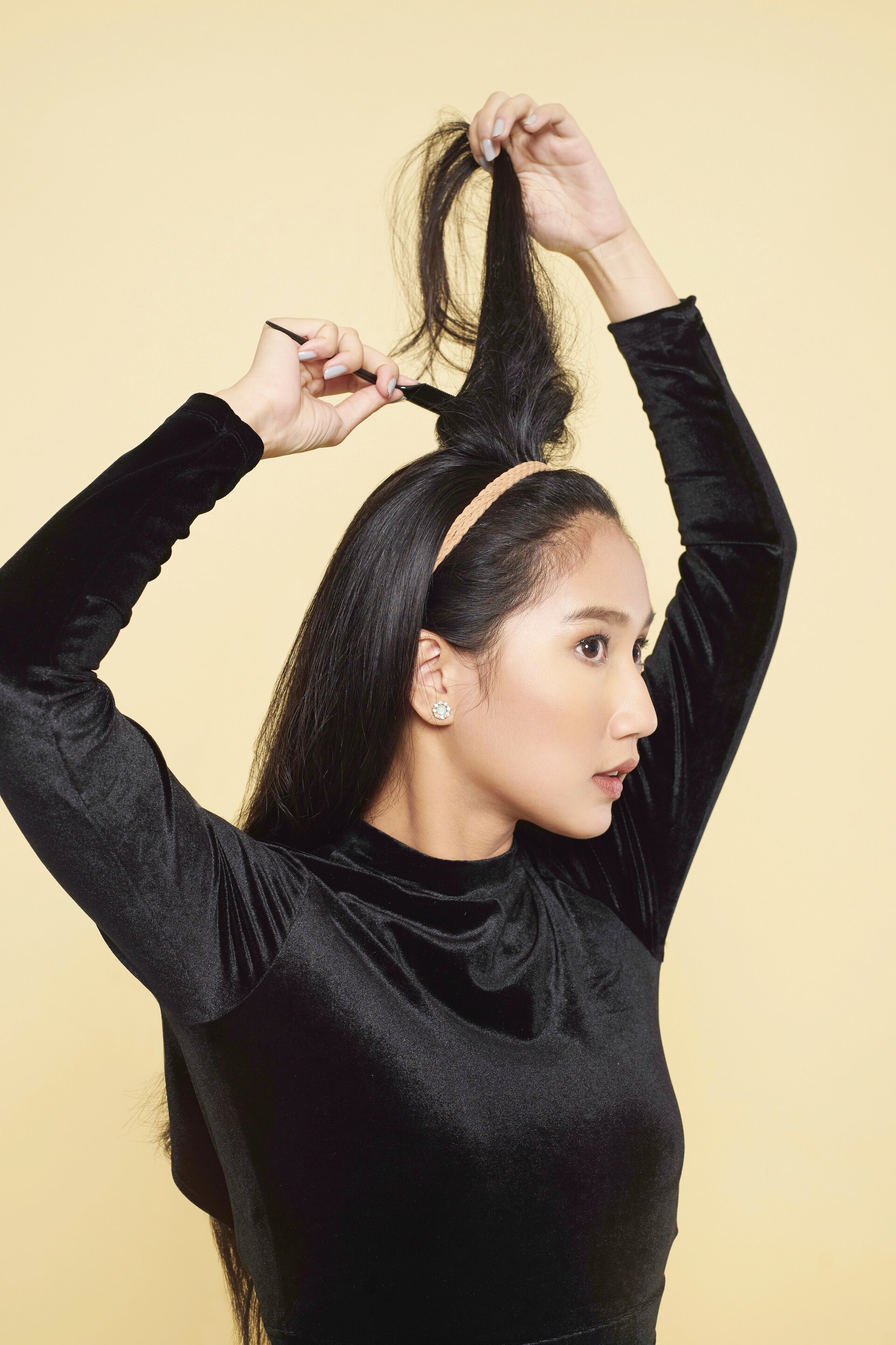 Step 4 – bouffant hair.