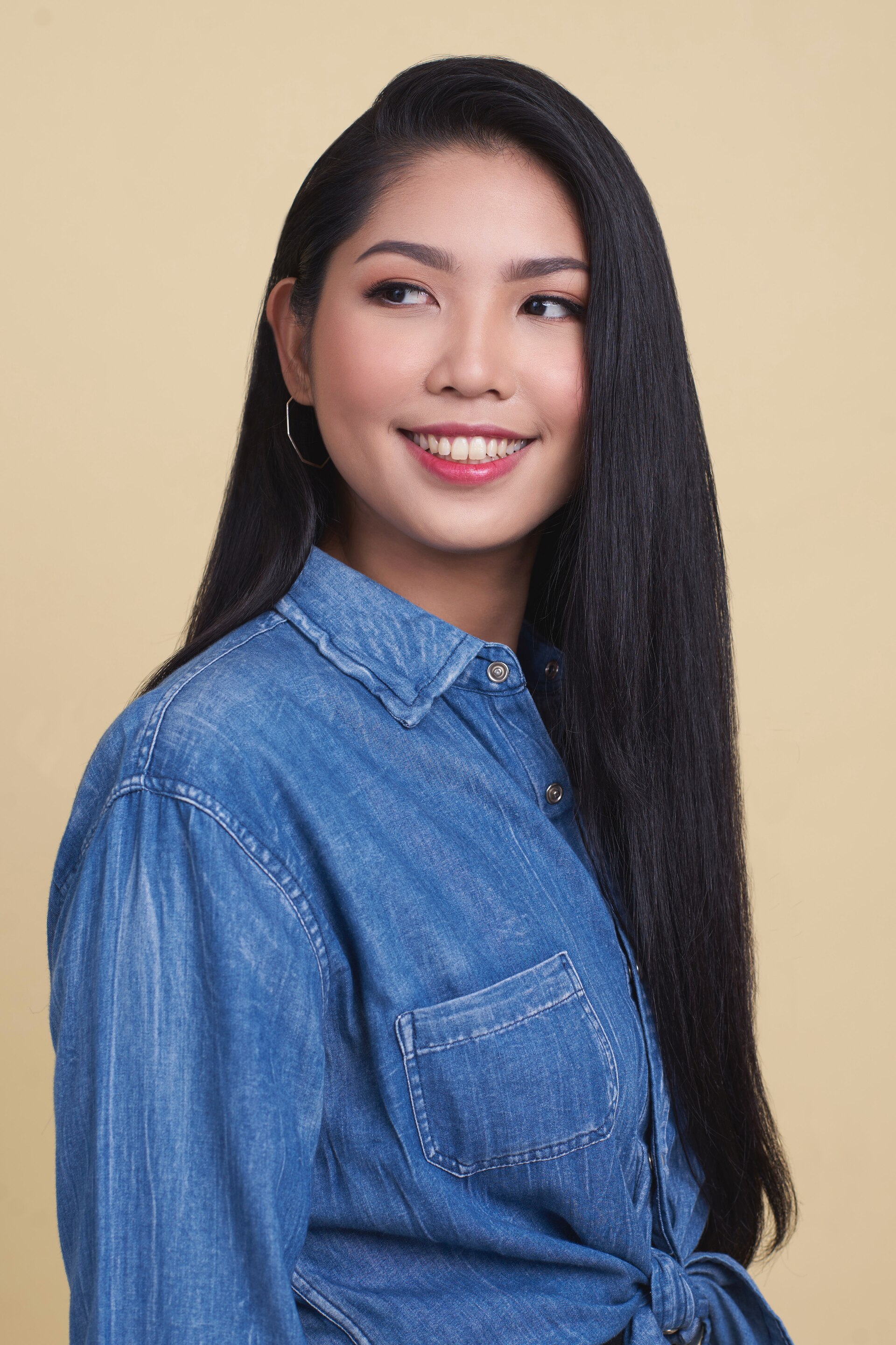 วิธีแก้ผมมันด้วยดรายแชมพู