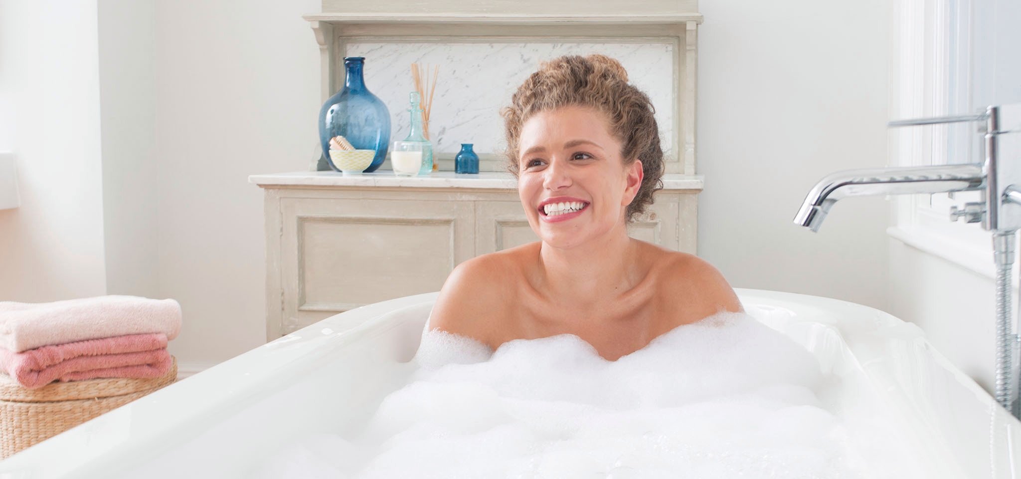 Relaxation techniques: the power of a bath