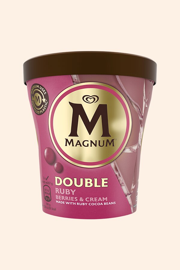 Magnum white chocolate and cookies ice cream pint  image 