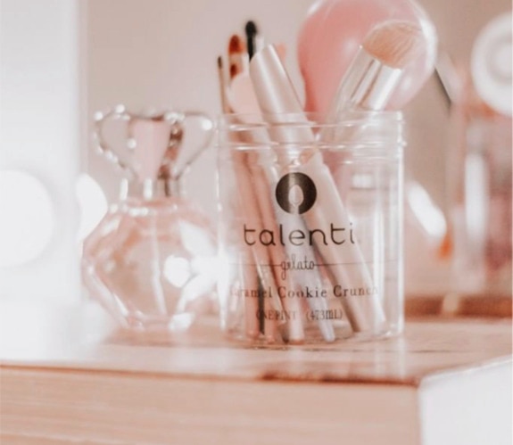 Talenti pint desk organizer