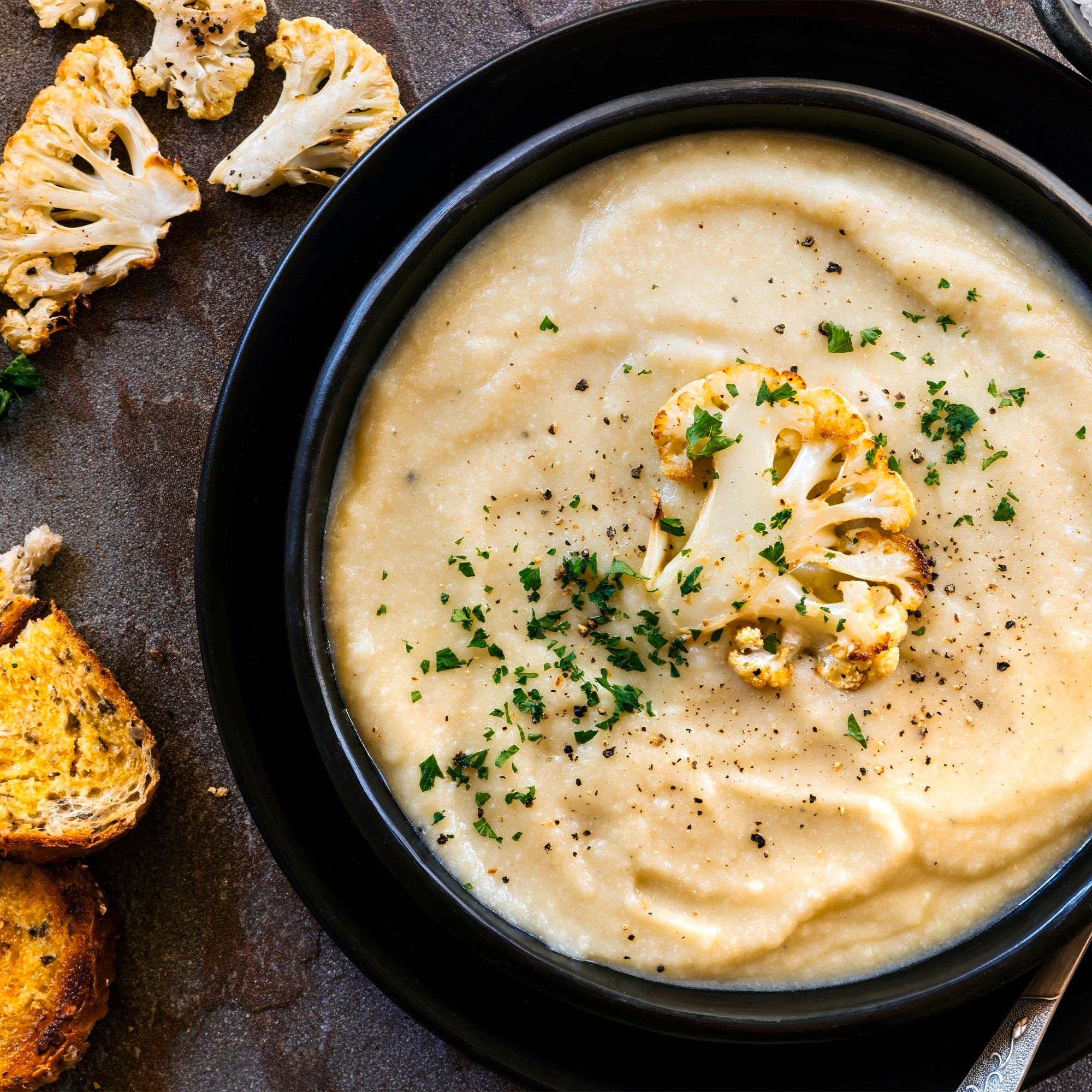 Roasted cauliflower soup