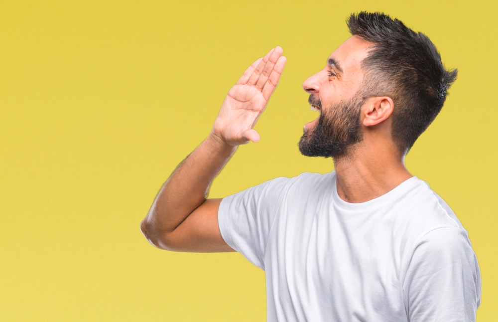 8 Tips Public Speaking yang Bisa Bikin Kamu Pede Bicara di Depan Umum | Closeup