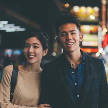 Cara Atasi Masalah Ketombe Lengket di Kepala dengan Mudah