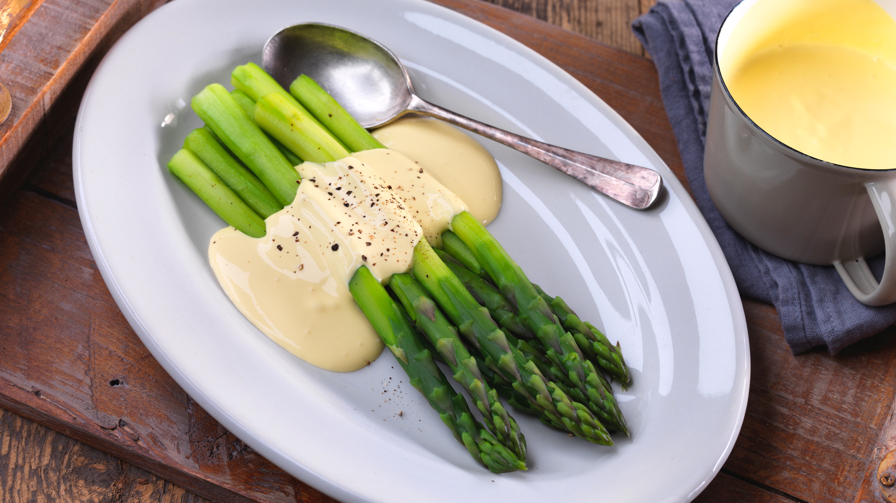 How to Make Knorr Hollandaise Sauce - Video