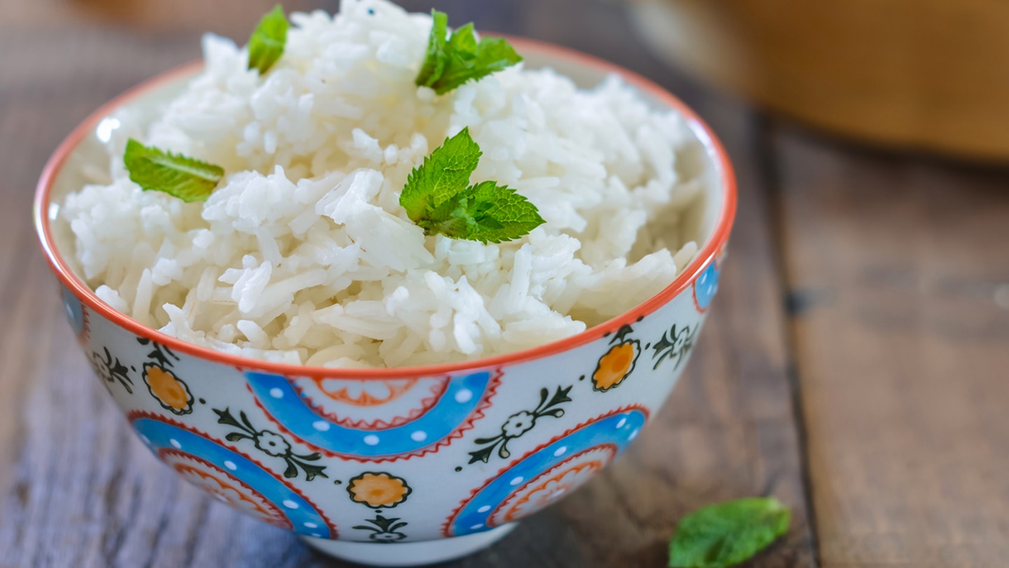 How to make delicious and fluffy white rice every single time