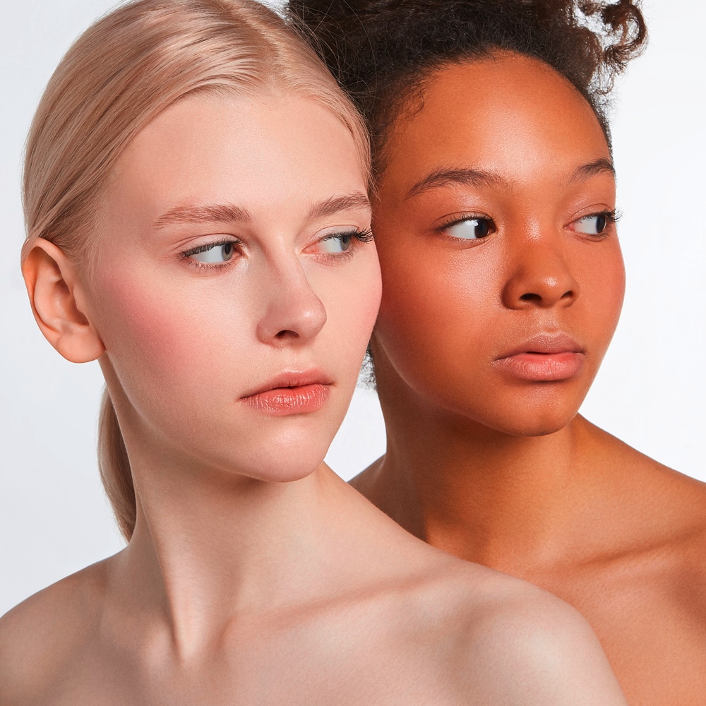 Two beautiful ladies, different ethnics