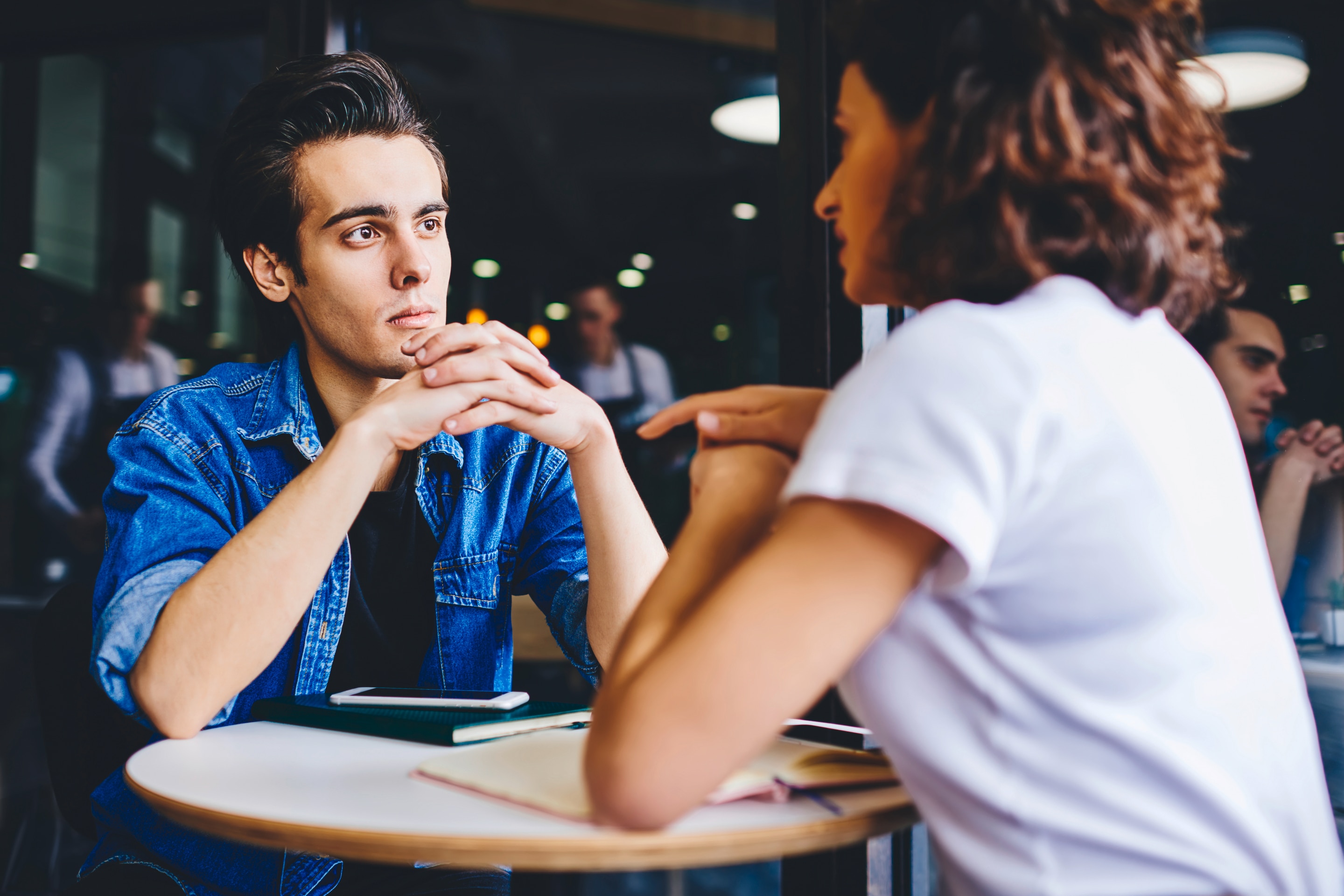 cara deketin cewek yang belum dikenal