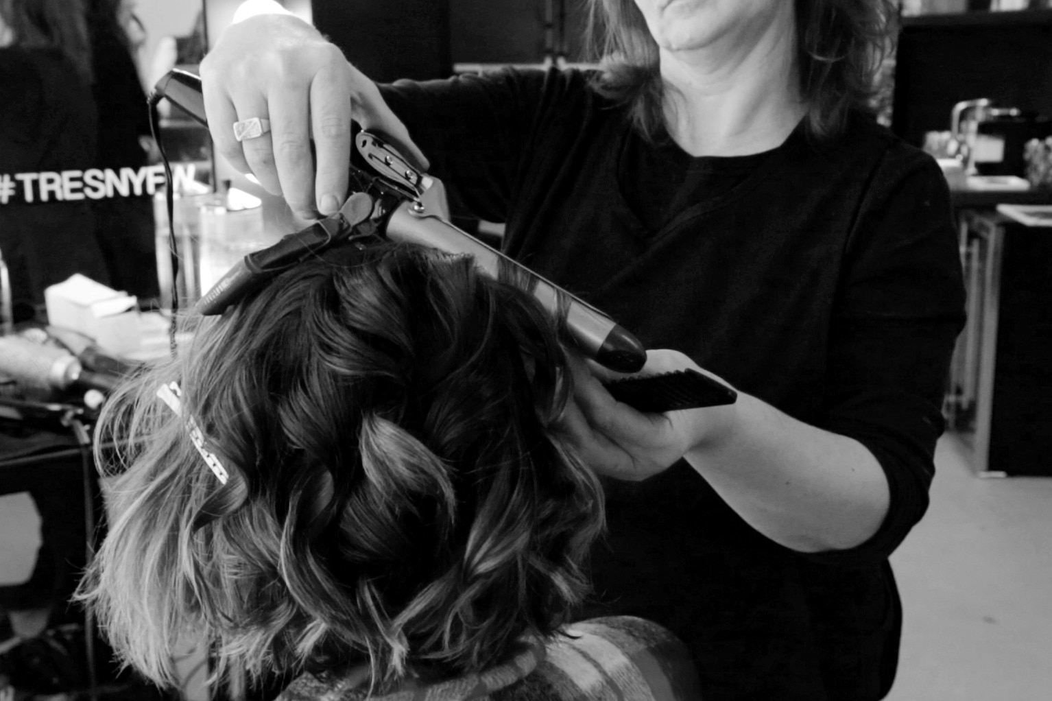 Lavado de cabello con TRESemmé