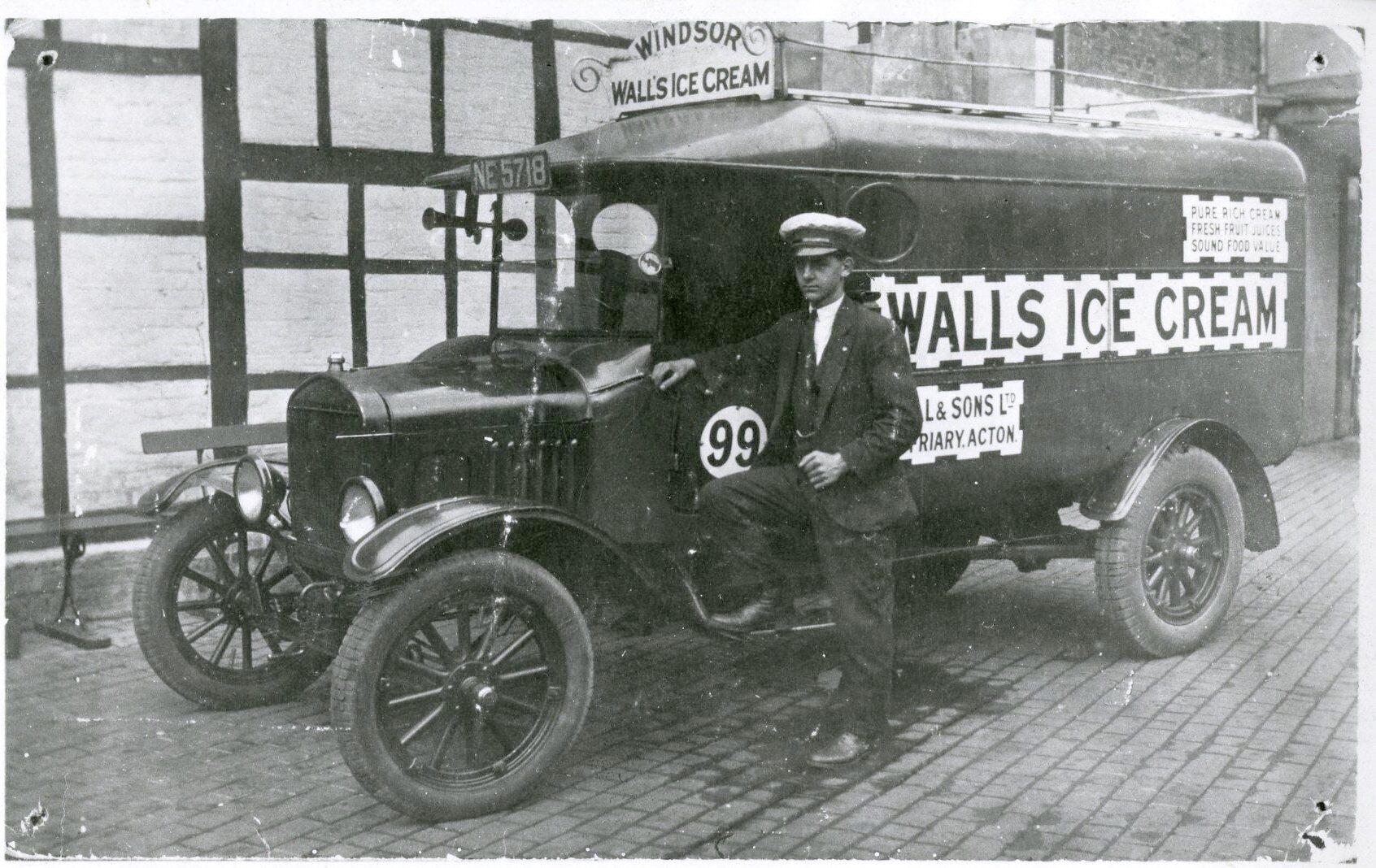 Old Wall's ice cream van