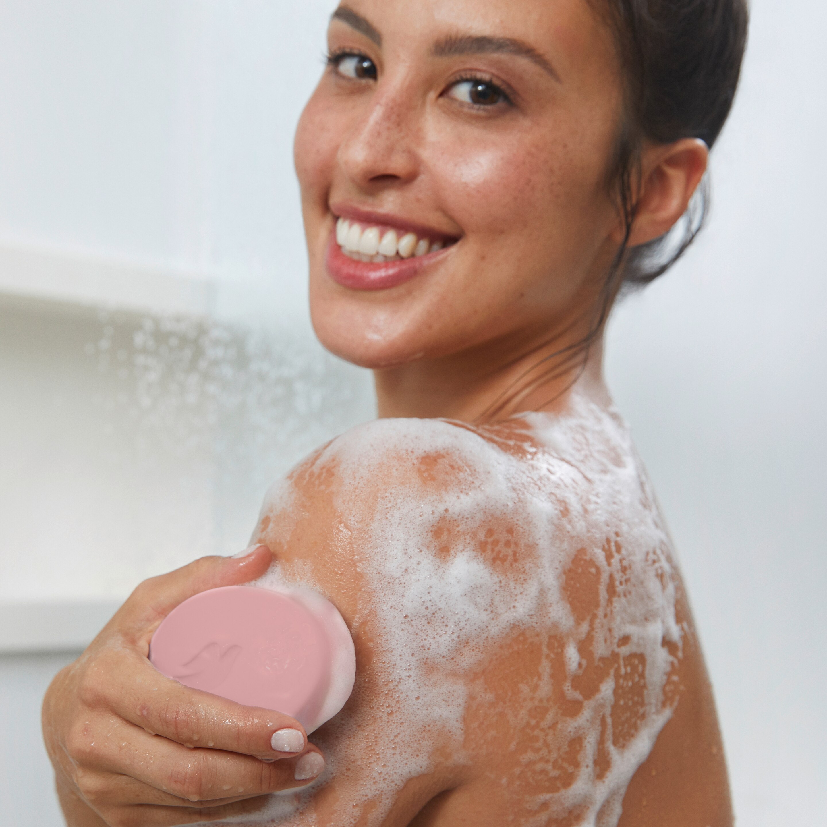 Dove Revitalizante Beauty Bar Cherry & Chia Milk Dove