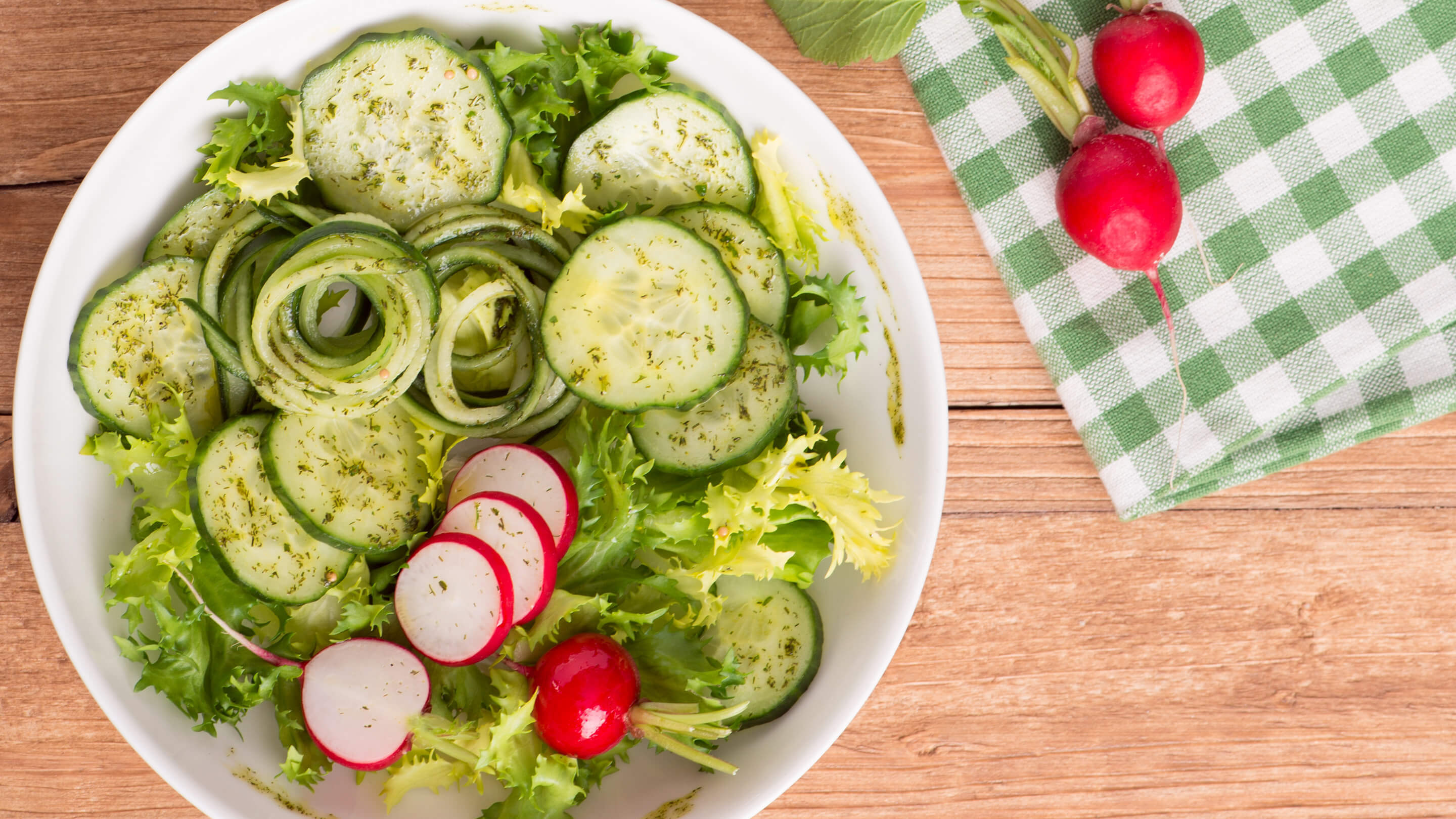 Gurkensalat: frisch und so gesund